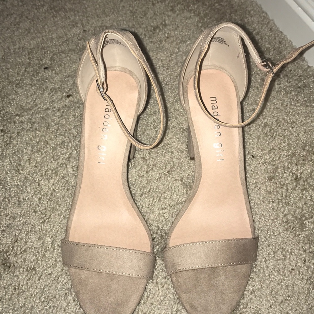 NUDE MADDEN GIRL HEELS 👠 👠 👠